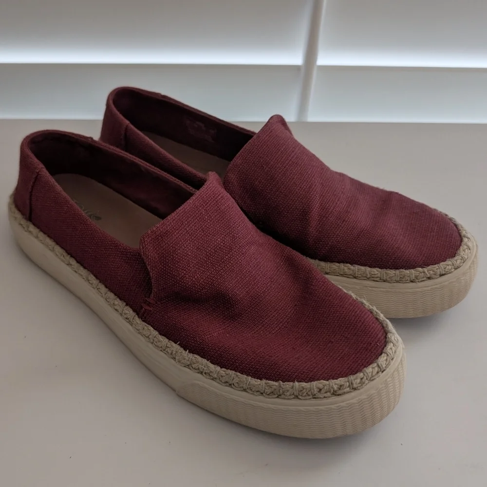 🥁 Toms Sunset Natural Rope Edge Canvas Slip On Espadrille in Cranberry